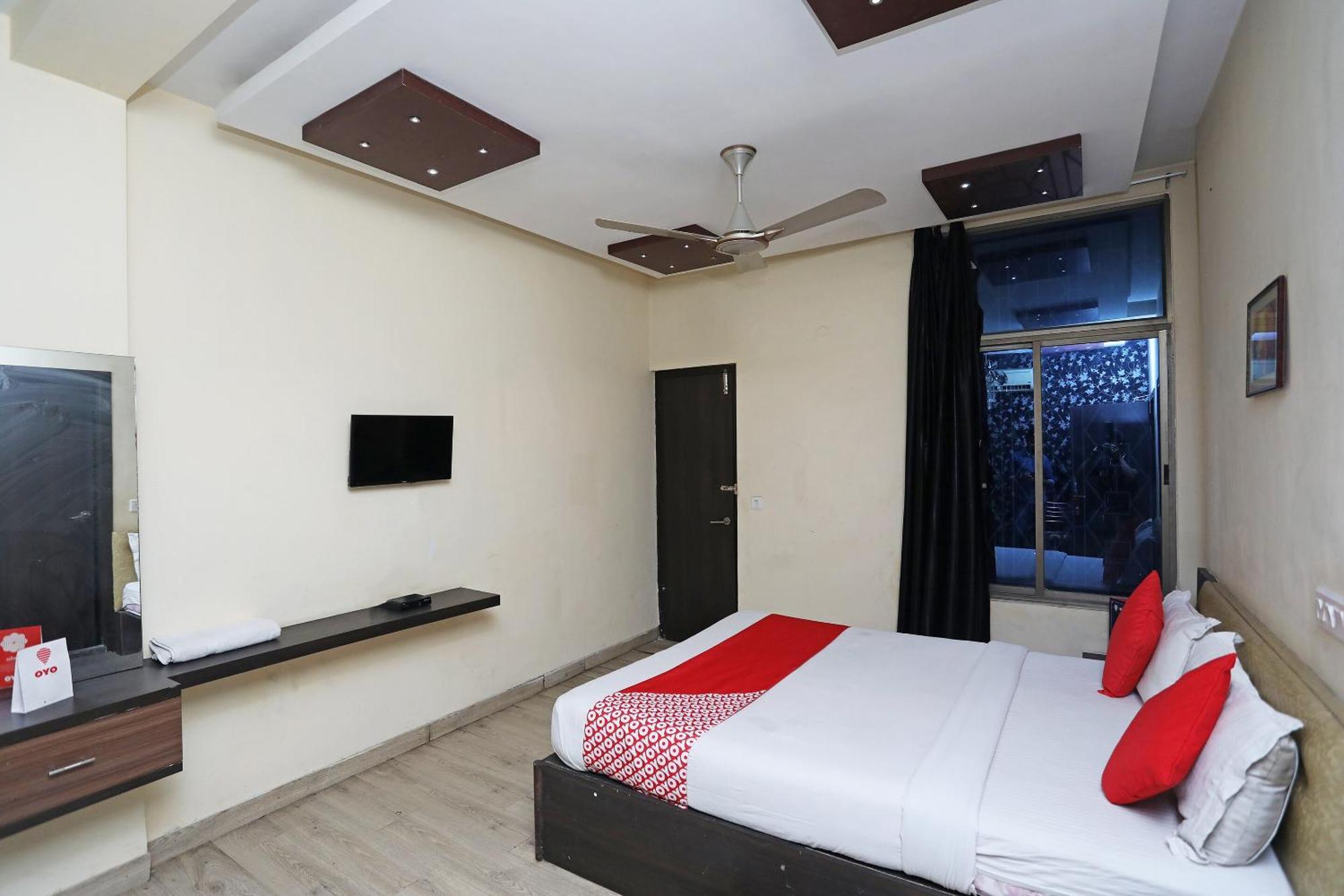 Collection O River Bay Resort Diamond Harbour Exteriör bild